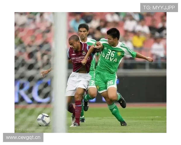 星空足球官网：互动社区，让你与球迷共同畅谈足球情怀